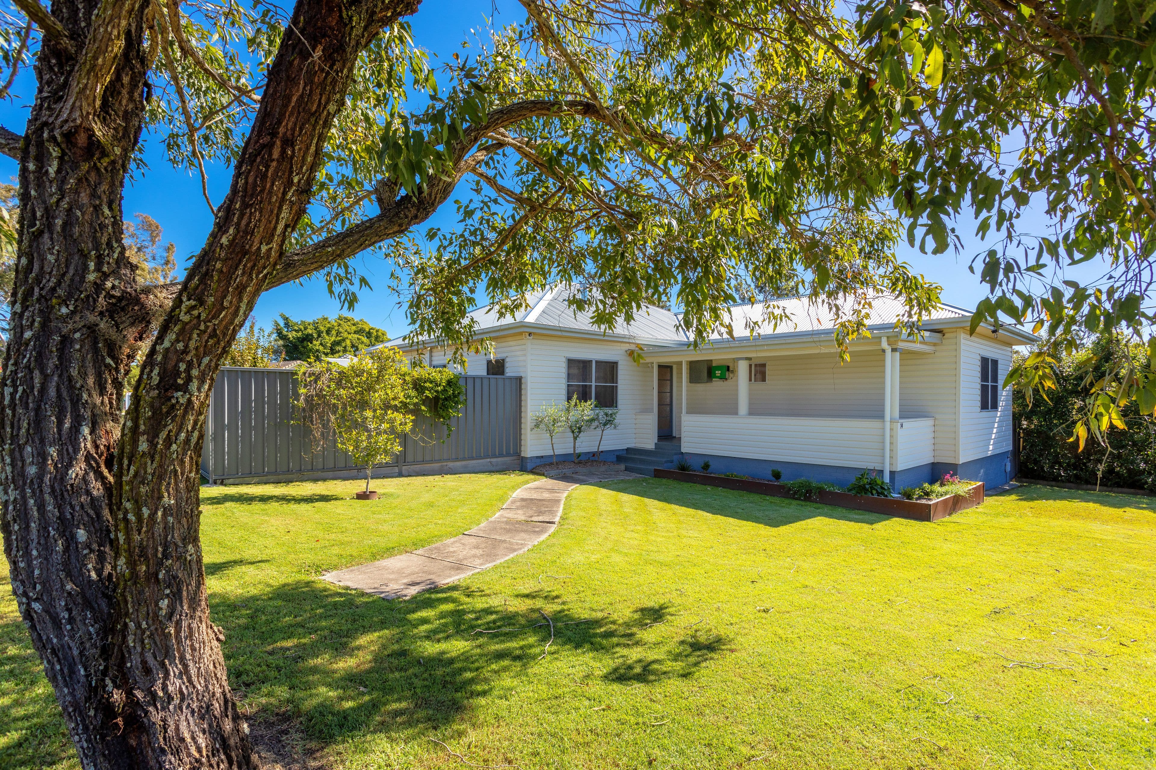 14 Wingham Road, Taree NSW 2430, Taree - Thumbnail 2