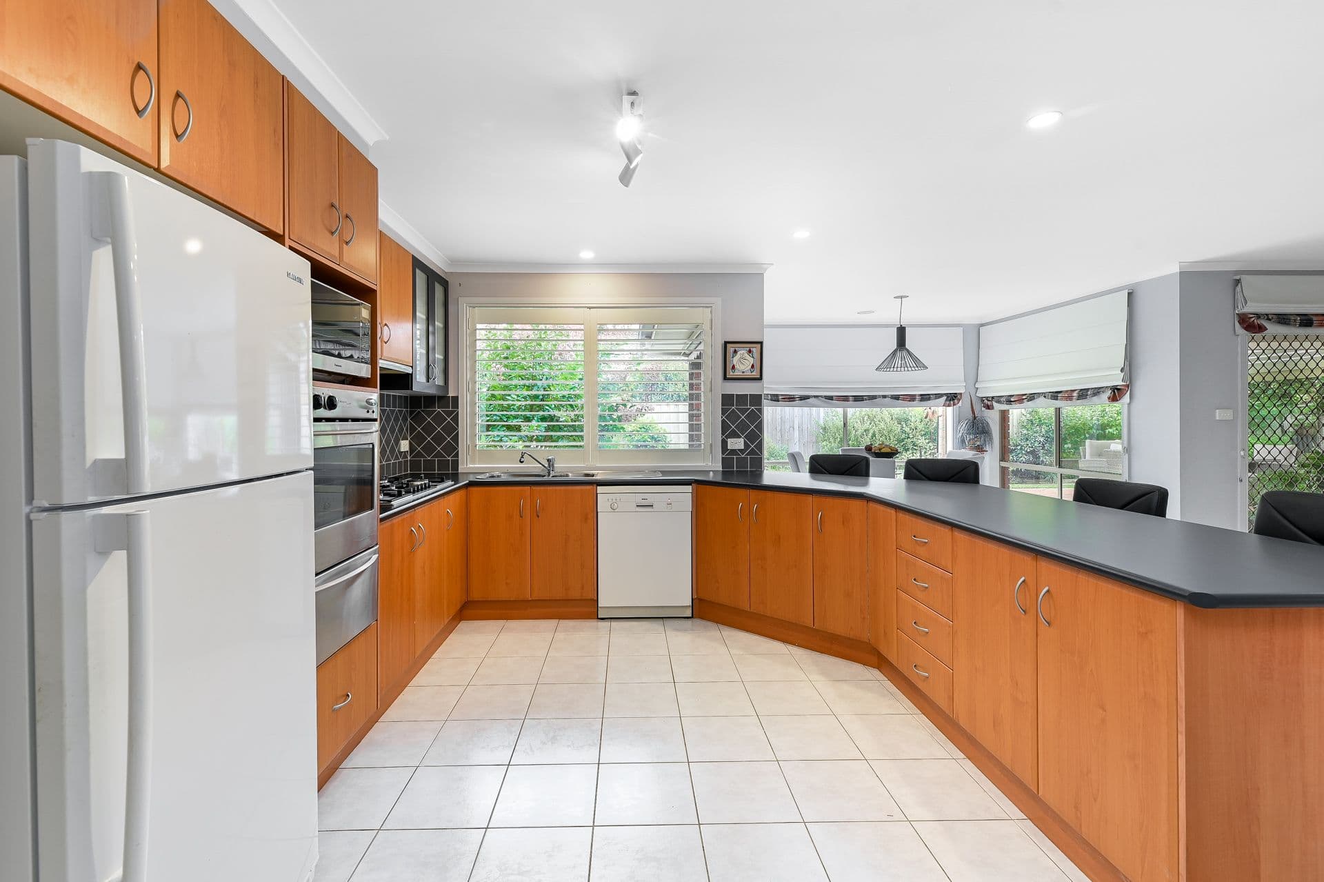 21 Montacute Road, Campbelltown SA 5074, Campbelltown - Thumbnail 7