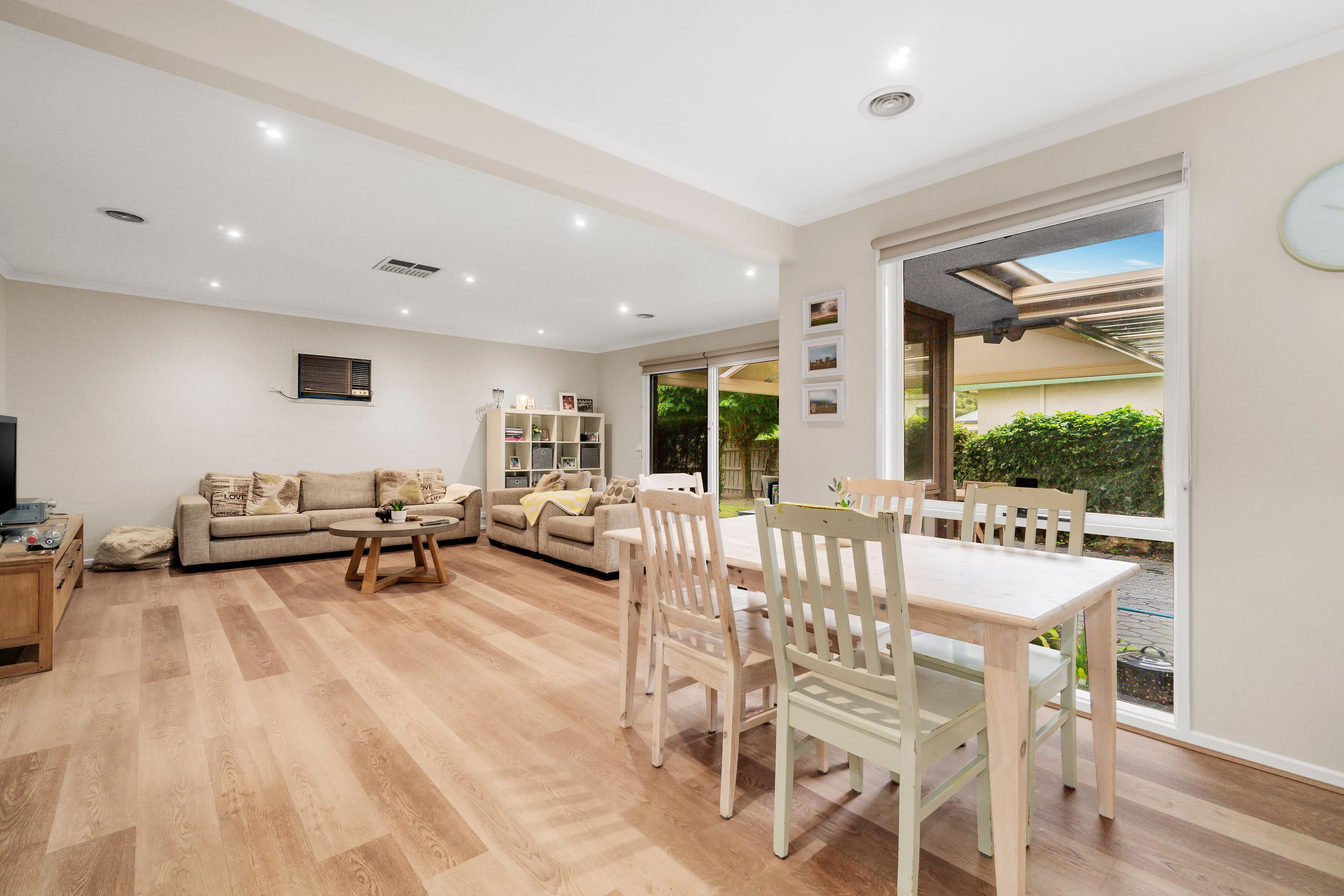 3 Wyandra Way, Rowville VIC 3178, Rowville - Thumbnail 3