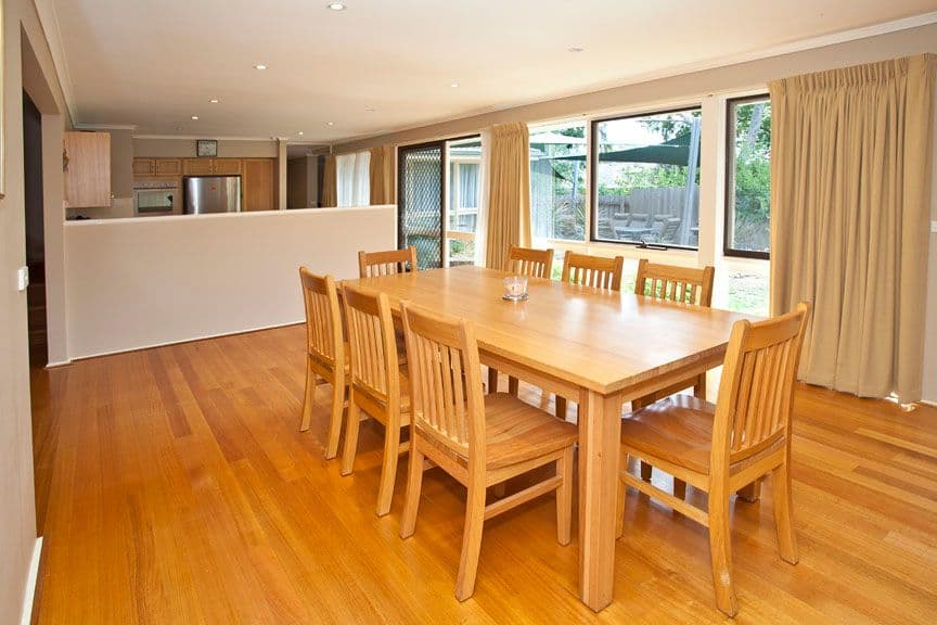 4 Summerhill Avenue, WHEELERS HILL VIC 3150, Wheelers Hill - Thumbnail 4