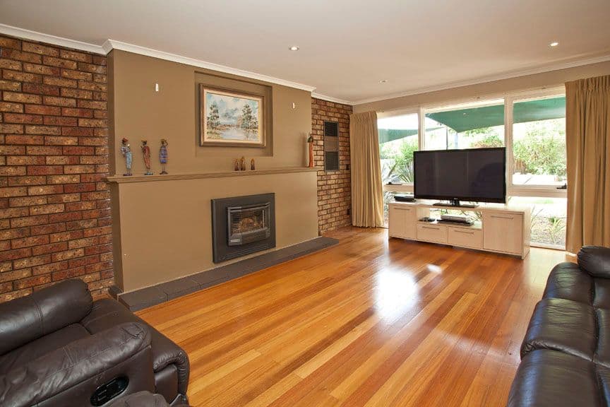 4 Summerhill Avenue, WHEELERS HILL VIC 3150, Wheelers Hill - Thumbnail 5