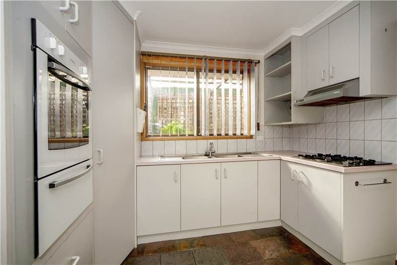 6 Caramut Court, CORIO VIC 3214, Corio - Thumbnail 3