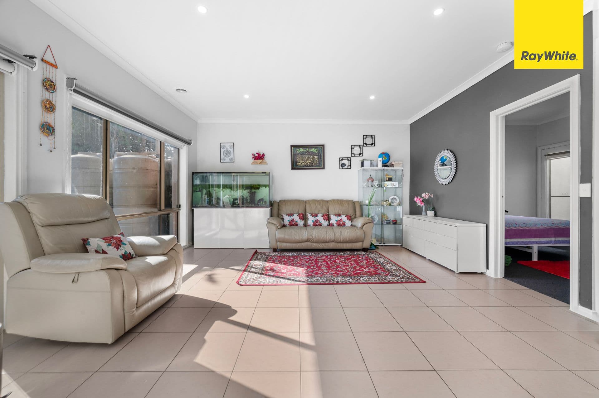 24 Henry Street, Melton VIC 3337, Melton - Thumbnail 8