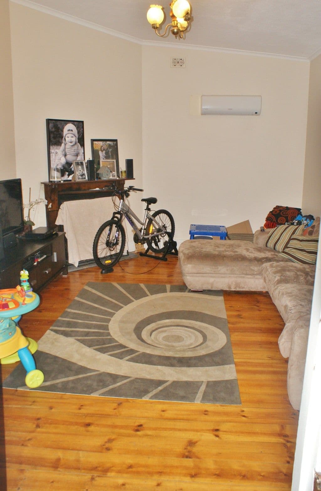 18 Edwards Street, Murray Bridge SA 5253, Murray Bridge - Thumbnail 2