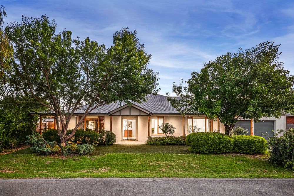 15 Glenshire Grove, Doreen VIC 3754, Doreen - Image 1