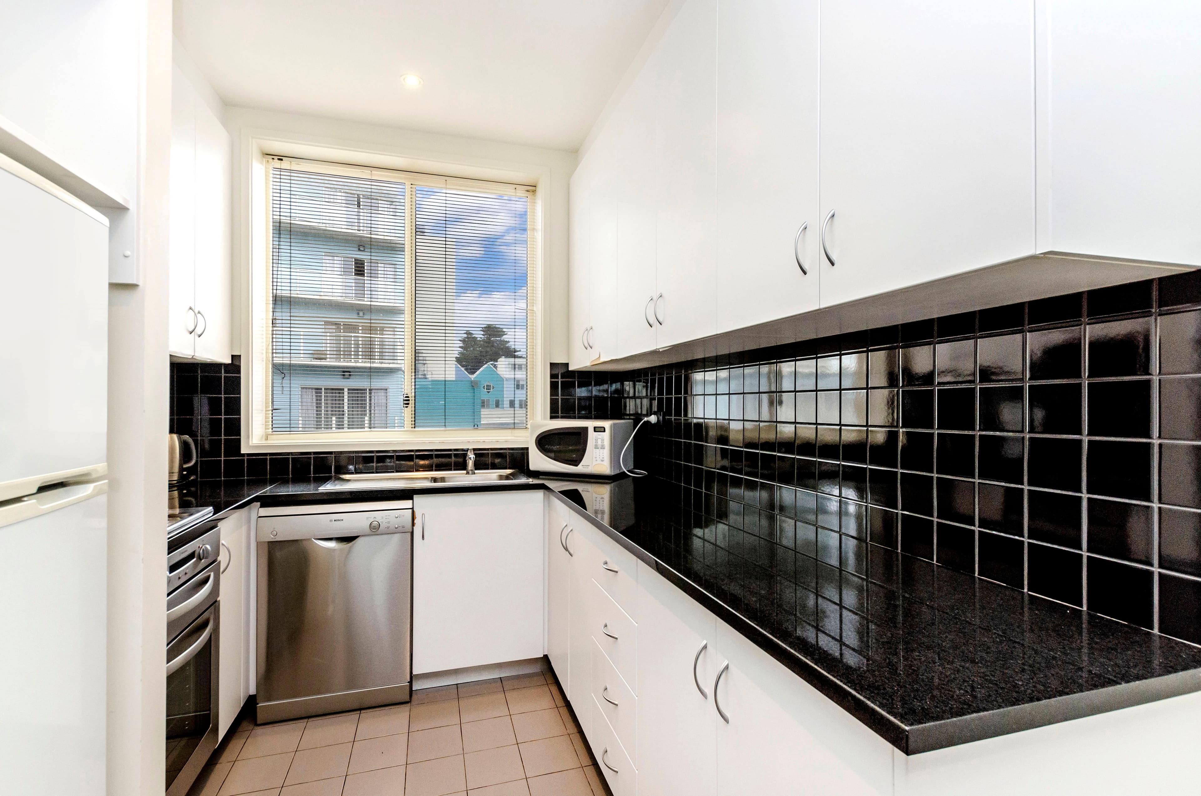 2 Pertobe Road, Warrnambool VIC 3280, Warrnambool - Thumbnail 6