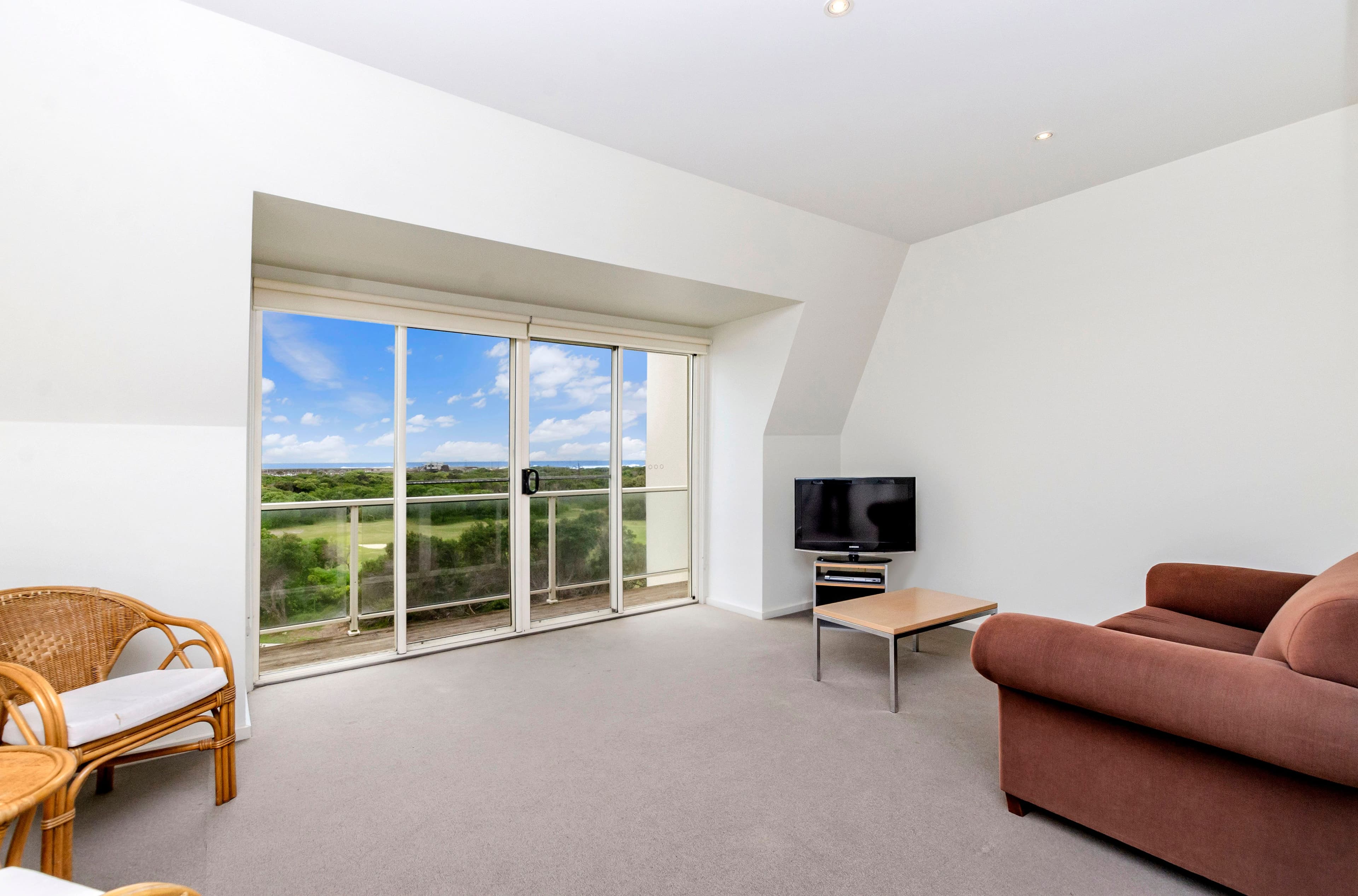 2 Pertobe Road, Warrnambool VIC 3280, Warrnambool - Thumbnail 7