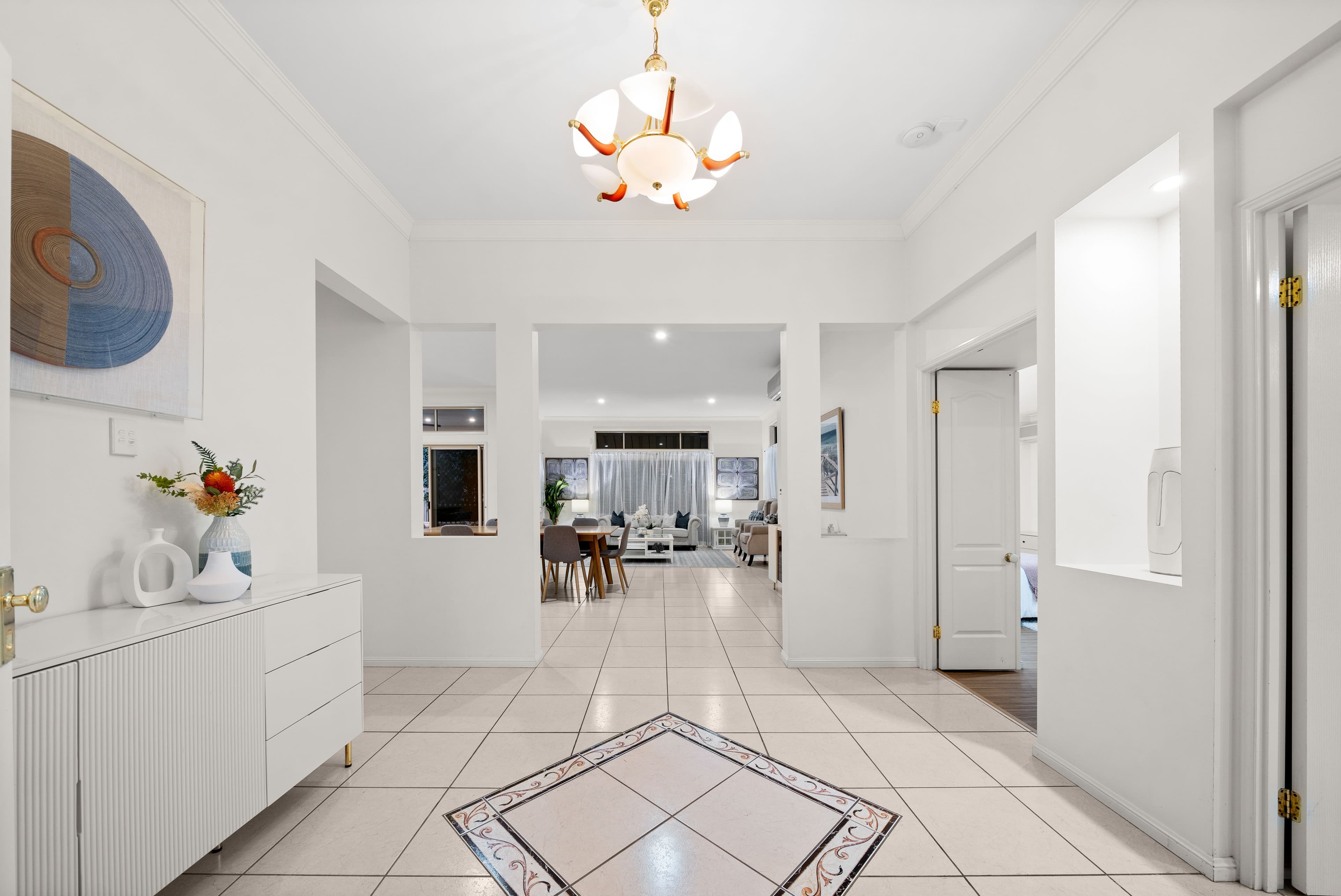 33 Apple Blossom Place, Eight Mile Plains QLD 4113, Eight Mile Plains - Thumbnail 2