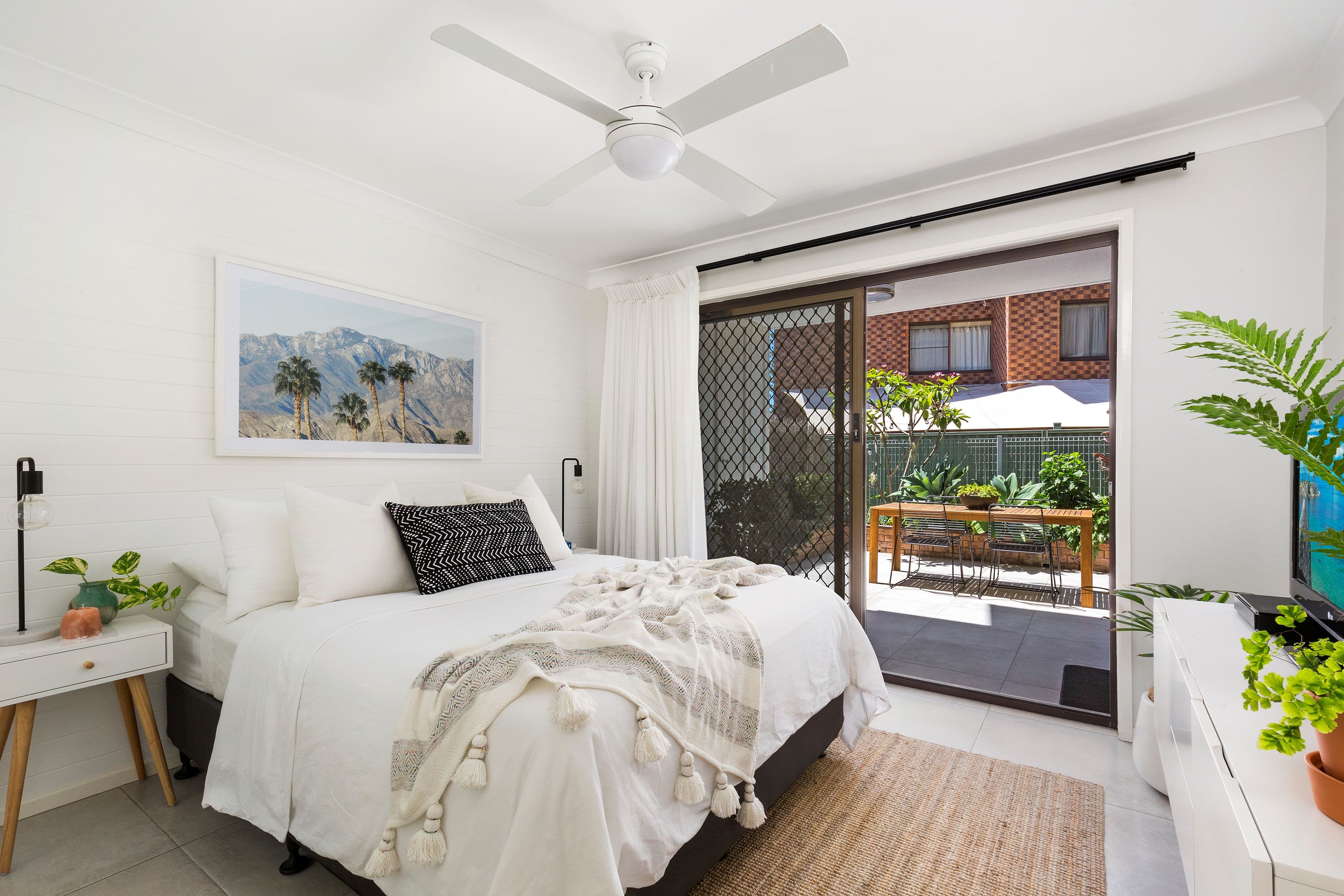 4 Rosewood Avenue, Broadbeach QLD 4218, Broadbeach - Thumbnail 8