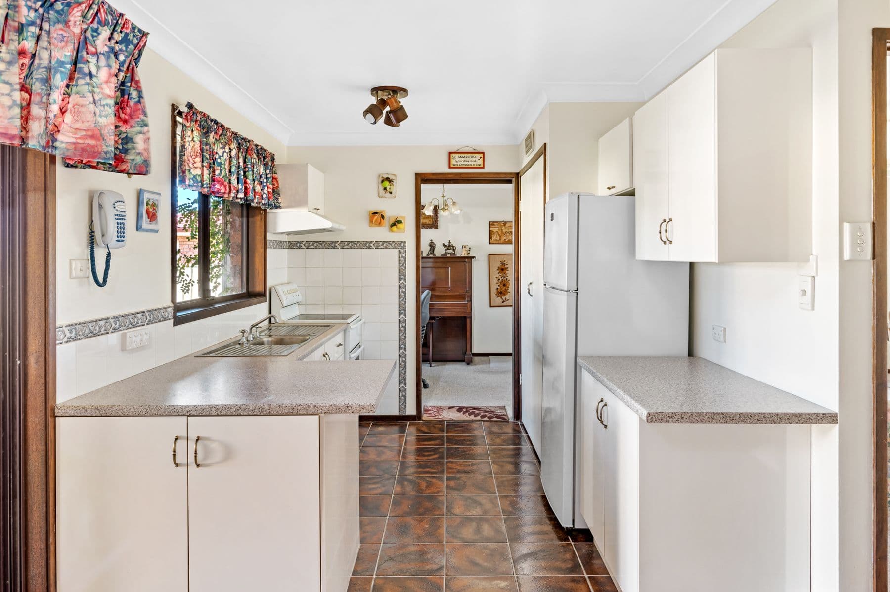 18 Acacia Circuit, Singleton NSW 2330, Hunterview - Thumbnail 2