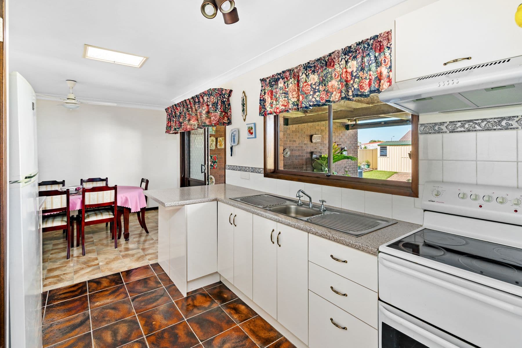 18 Acacia Circuit, Singleton NSW 2330, Hunterview - Thumbnail 3