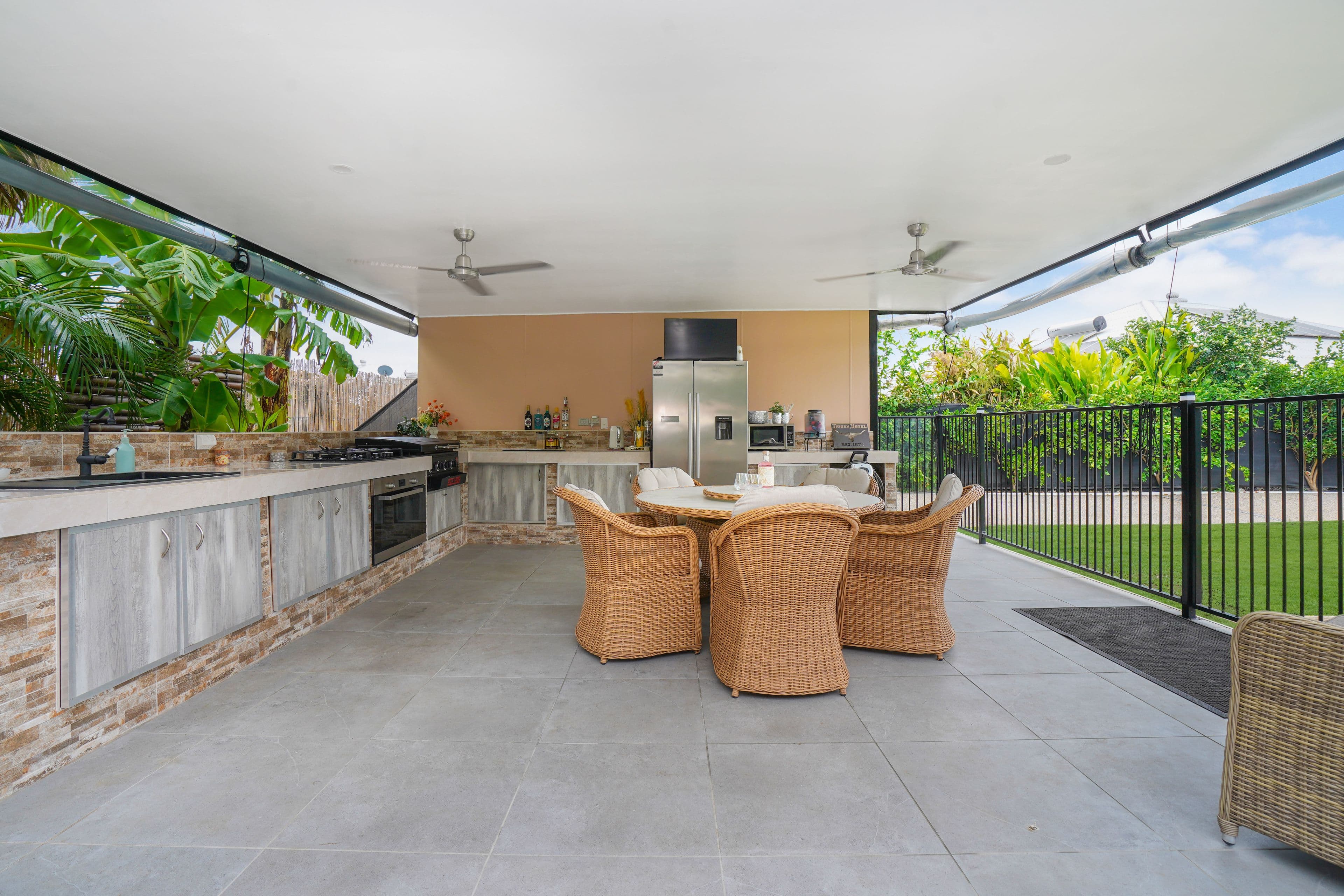 8 Groves Street, Bellamack NT 0832, Bellamack - Thumbnail 3