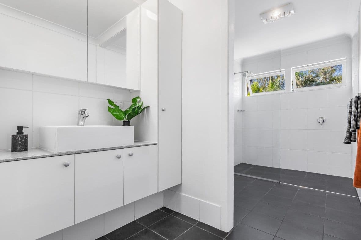 3 Aldren Street, Stafford Heights QLD 4053, Stafford Heights - Thumbnail 6