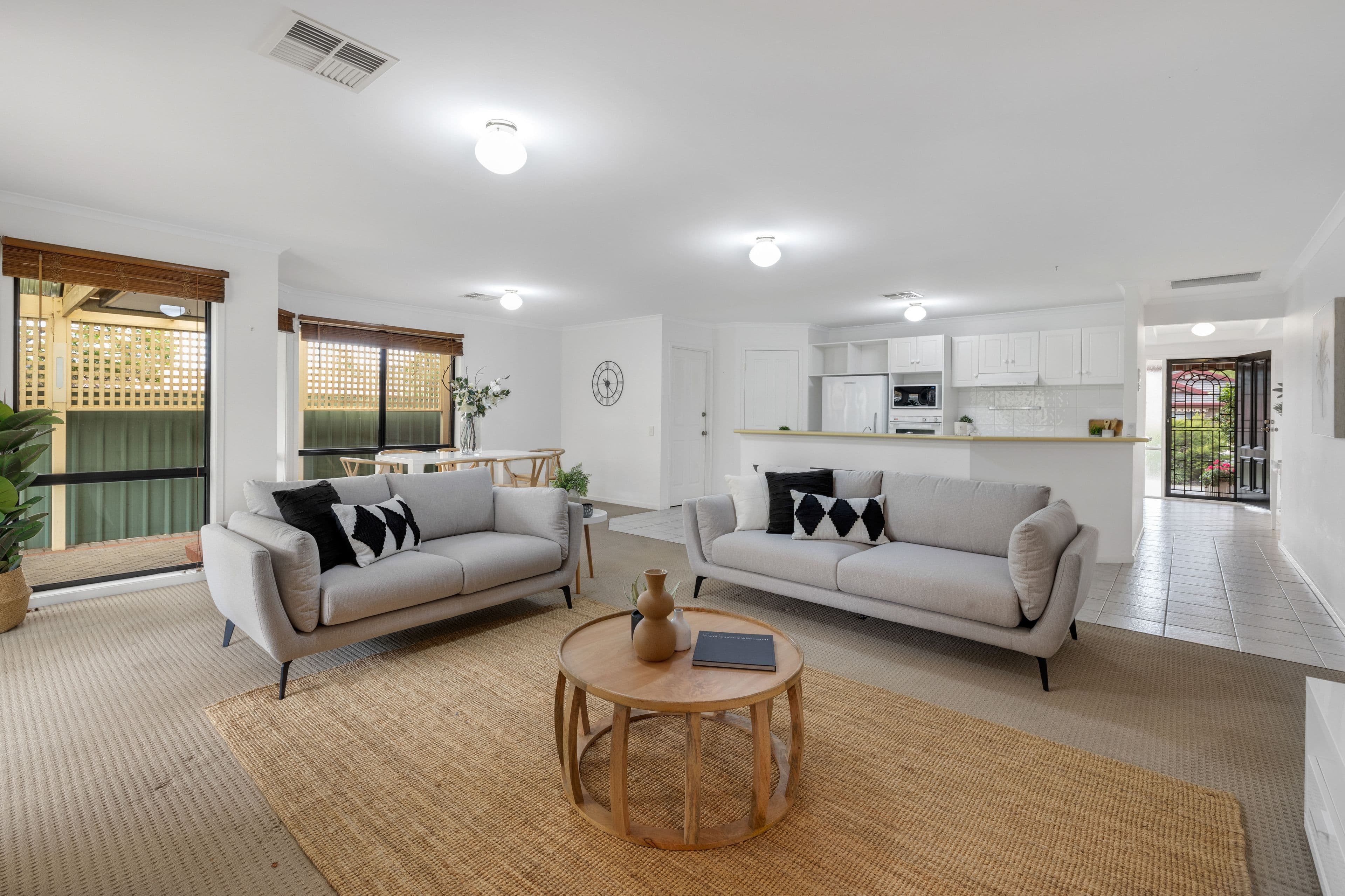 23 Glen Eyre Court, Aberfoyle Park SA 5159, Aberfoyle Park - Thumbnail 3