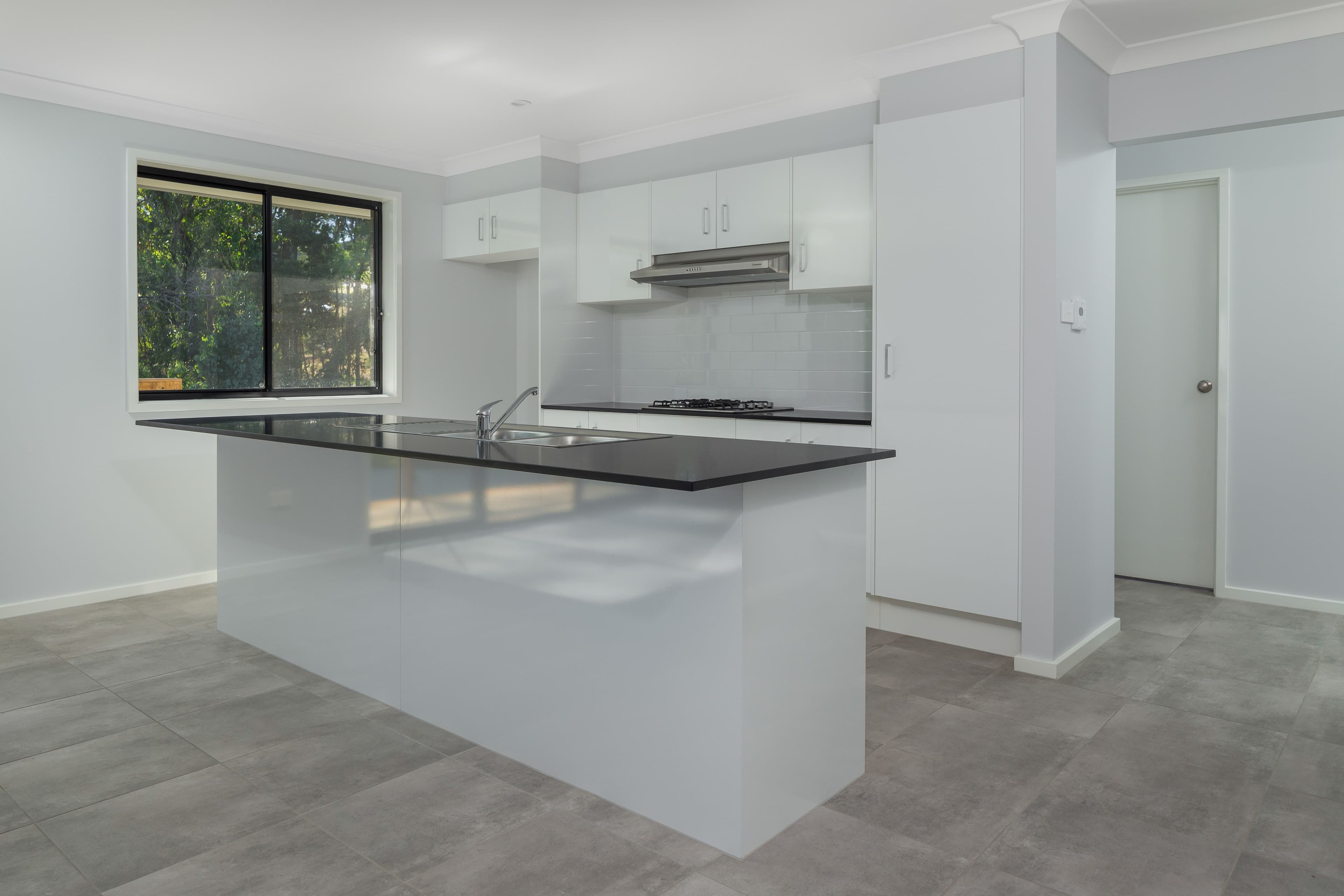 29 Courtenay Crescent, Long Beach - Thumbnail 2