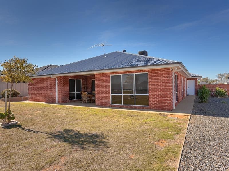 7 Gallagher Drive, WAHGUNYAH VIC 3687, Wahgunyah - Thumbnail 5