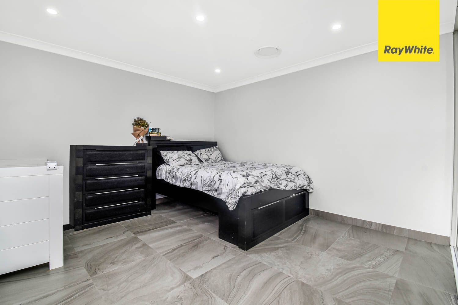 18 Shakespeare Drive, St Clair NSW 2759, St Clair - Thumbnail 5