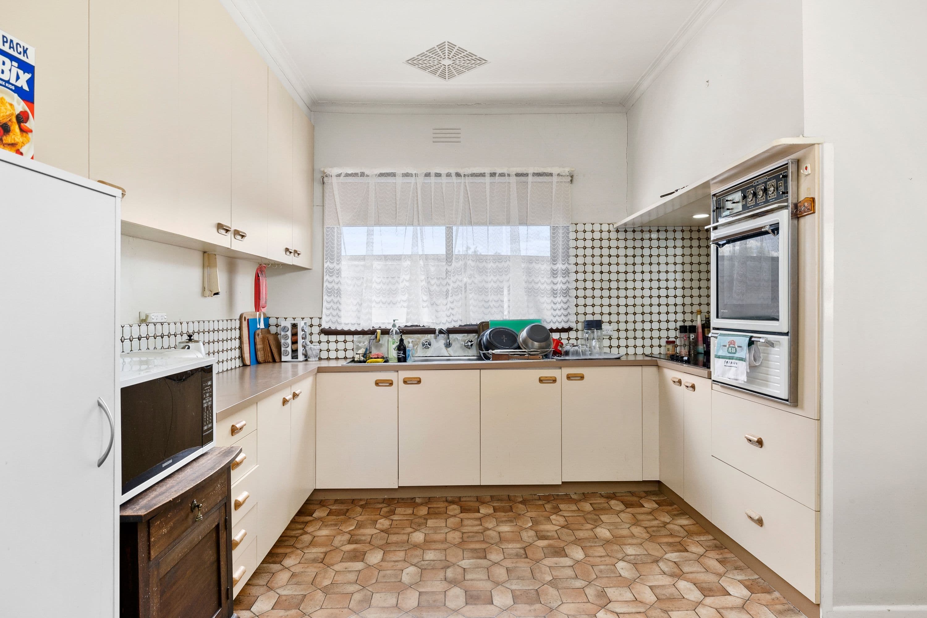 3 Toutcher Road, Ararat VIC 3377, Ararat - Thumbnail 6