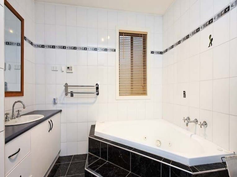 6 Hunt Club Road, Narre Warren South, Narre Warren South - Thumbnail 6