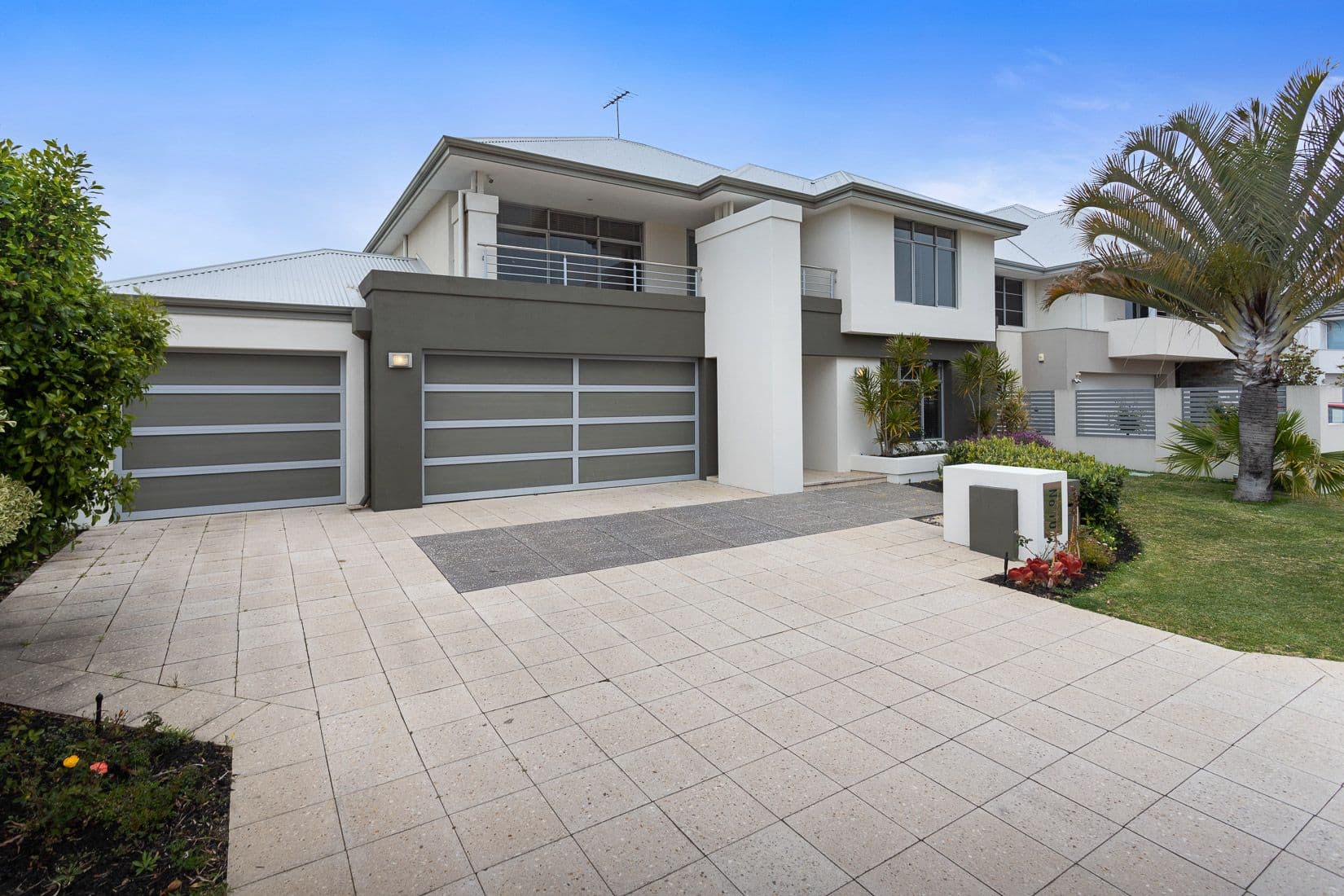 10 Granich Gardens, Woodlands WA 6018, Woodlands - Thumbnail 2