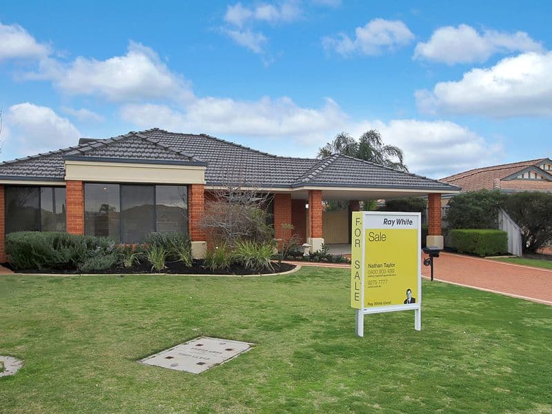 8 Nutbush Court, THORNLIE WA 6108, Thornlie - Image 1
