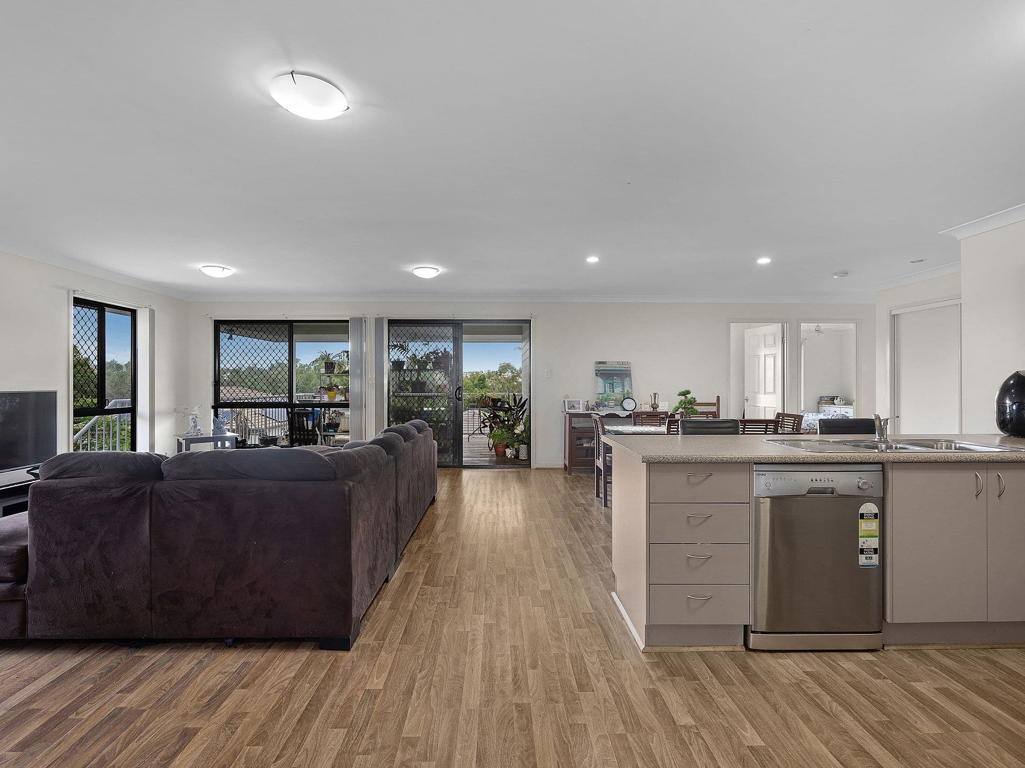 9 Harold Reinhardt Drive, Redbank Plains QLD 4301, Redbank Plains - Thumbnail 2