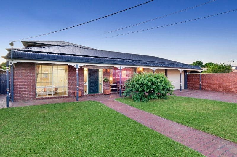 74 Tarongo Drive, Aspendale VIC 3195, Aspendale - Thumbnail 2