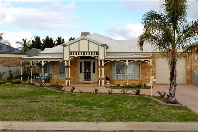 15 River Road, YARRAWONGA VIC 3730, Yarrawonga - Image 1
