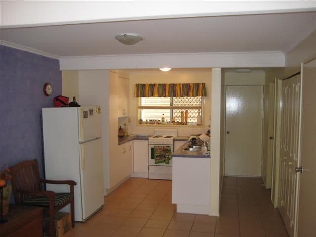 76 Ann Street, GLADSTONE QLD 4680, Gladstone Central - Thumbnail 2