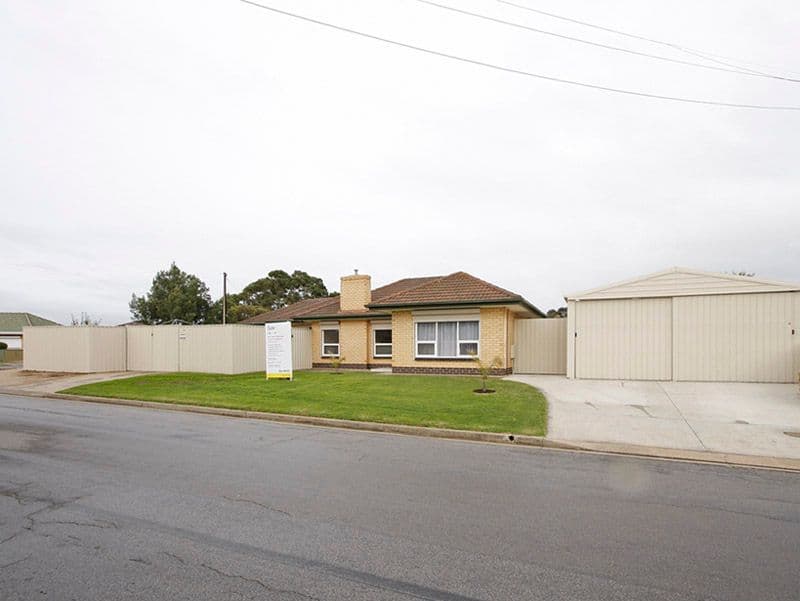 4 Stewart Avenue, HACKHAM SA 5163, Hackham - Image 1