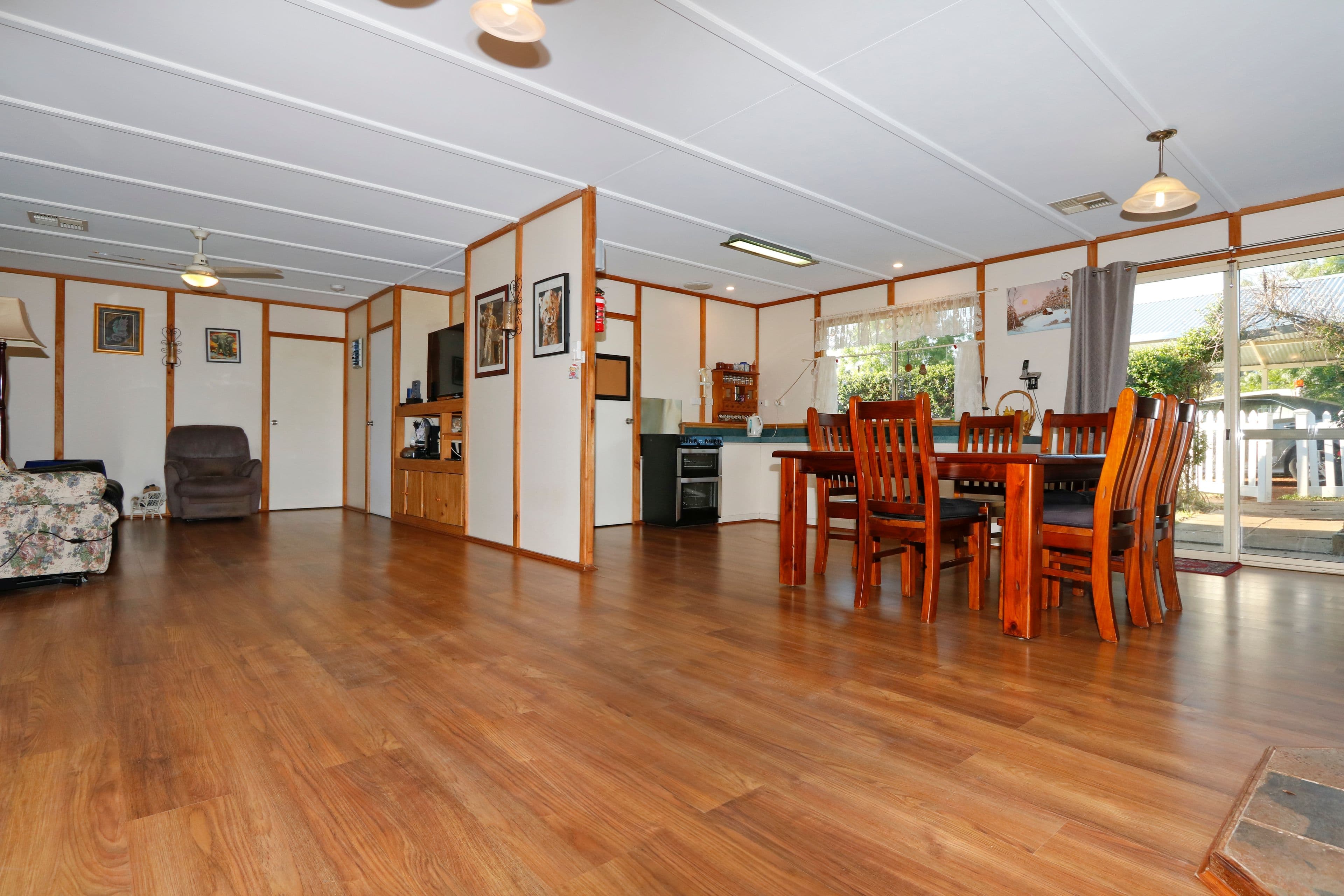 72 Forest View Court, North Greenbushes WA 6254, North Greenbushes - Thumbnail 3