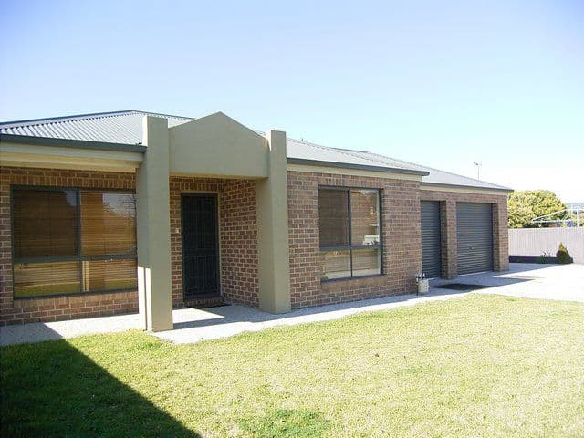 362 Cambourne Court, LAVINGTON NSW 2641, Lavington - Image 1
