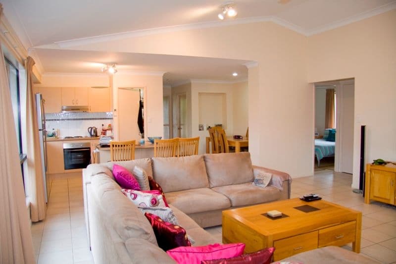 15 Fernbank Parade, IDALIA QLD 4811, Idalia - Thumbnail 3