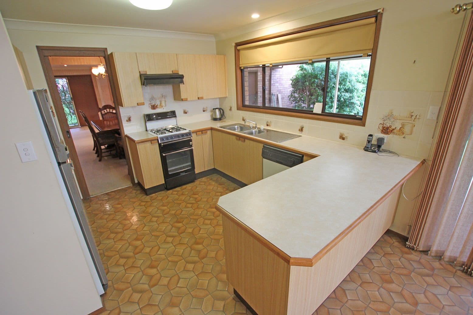 10 Highland Road, Green Point - Thumbnail 4