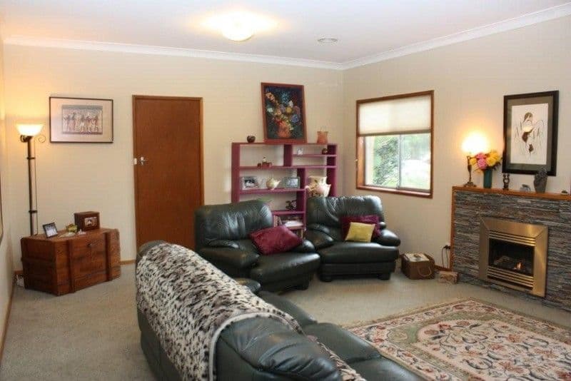 74 Wanstead, COROWA NSW 2646, Corowa - Thumbnail 2