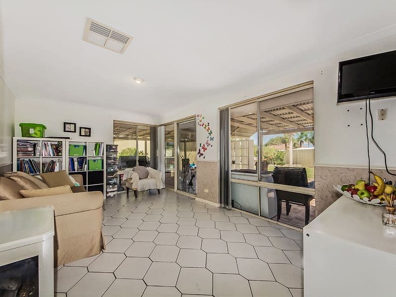 11 Javanica  Court, WARNBRO WA 6169, Warnbro - Thumbnail 7