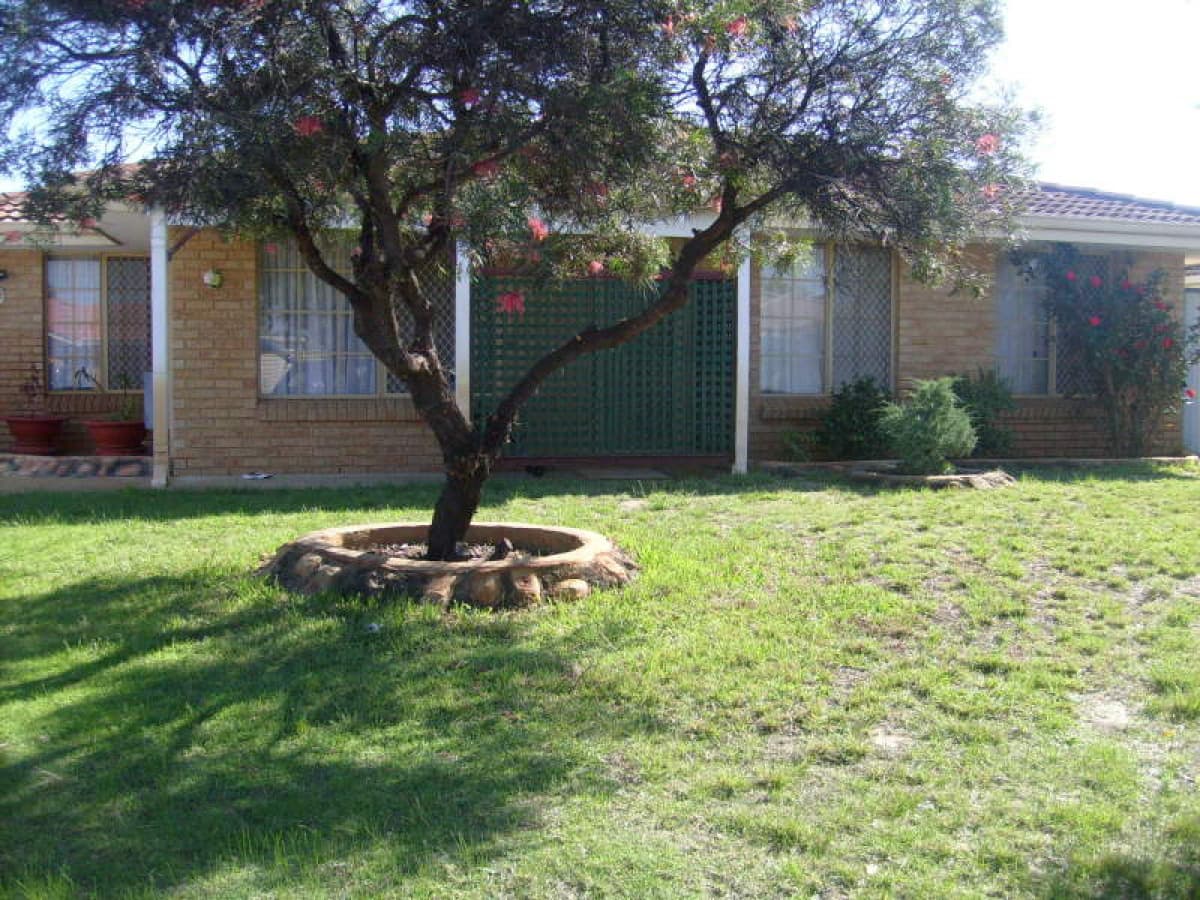 11 Columbia Way, BEECHBORO, WA, Beechboro - Image 1