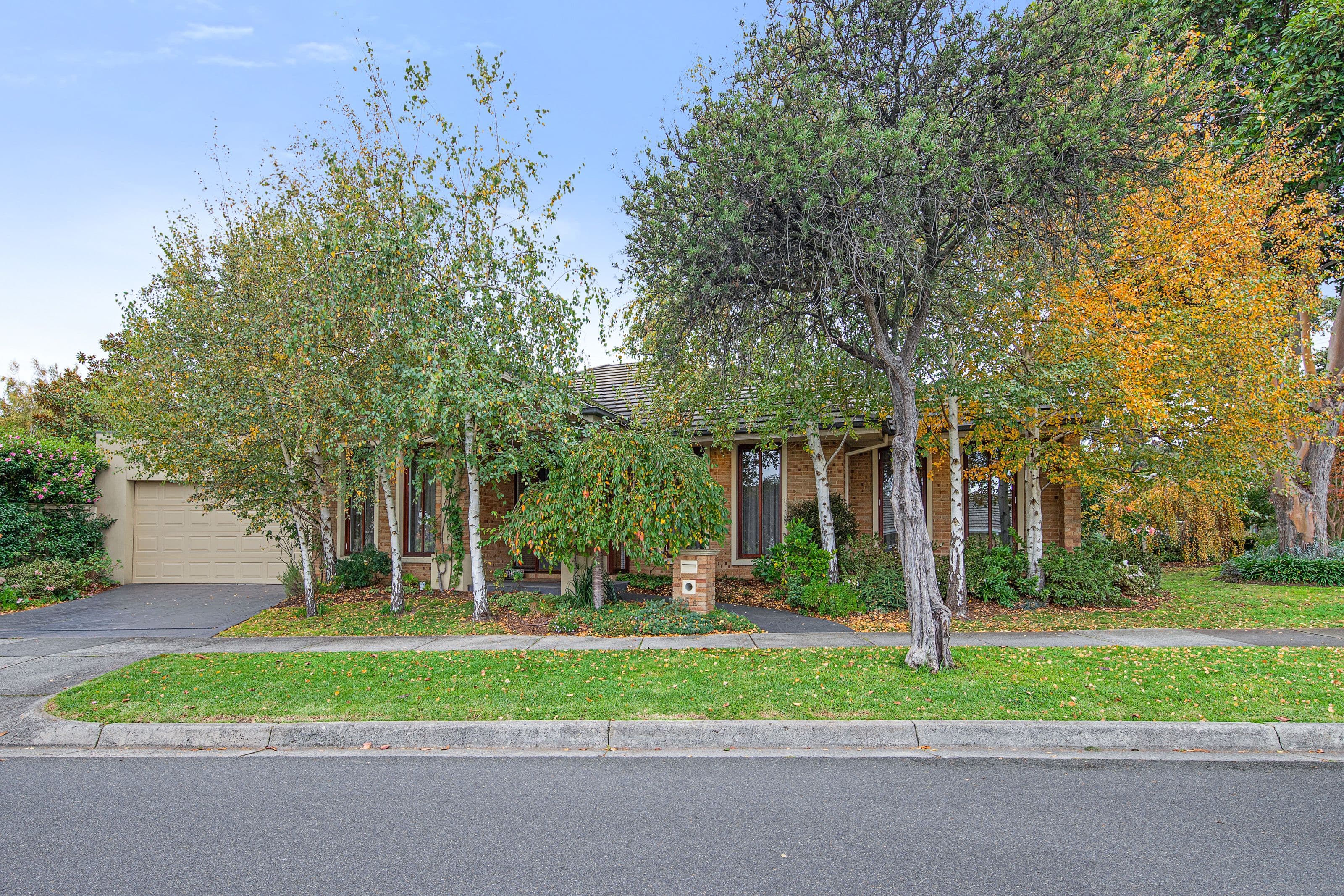 25A Miller Crescent, Mount Waverley VIC 3149, Mount Waverley - Image 1