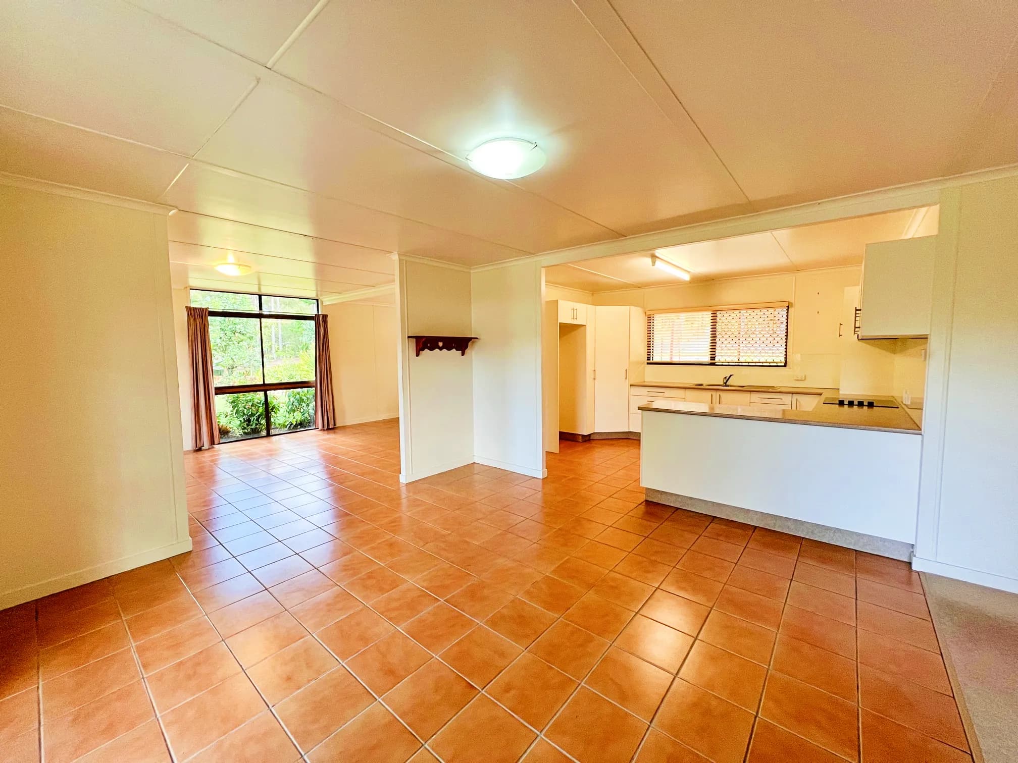 34273 Bruce Highway, Gin Gin QLD 4671, Gin Gin - Thumbnail 7