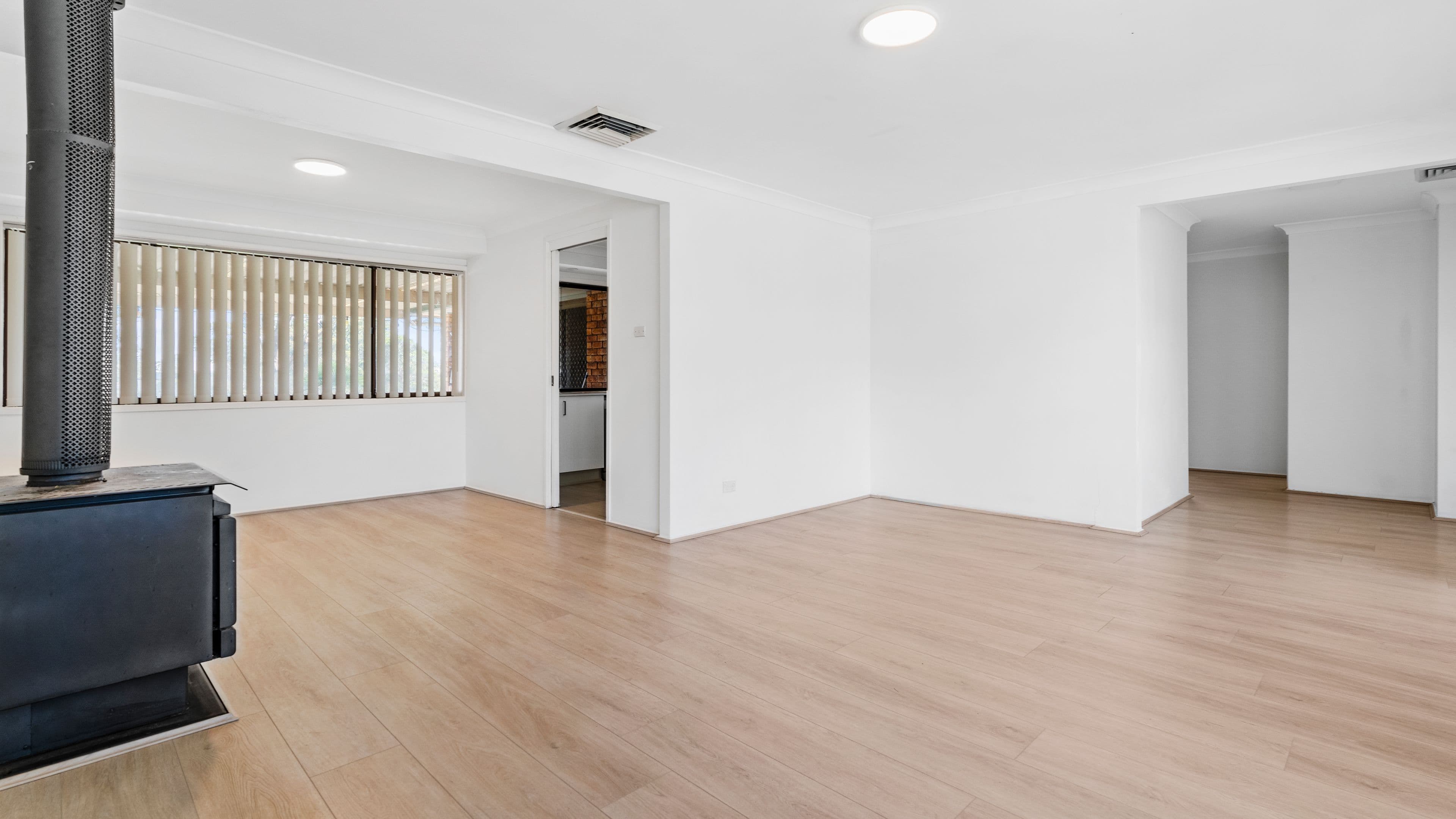 11 Leon Place, Ingleburn NSW 2565, Ingleburn - Thumbnail 7