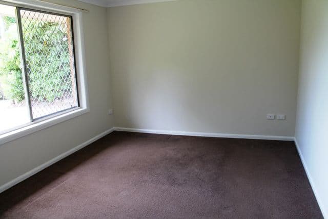 17 Foraker Drive, EAGLE HEIGHTS QLD 4271, Eagle Heights - Thumbnail 5