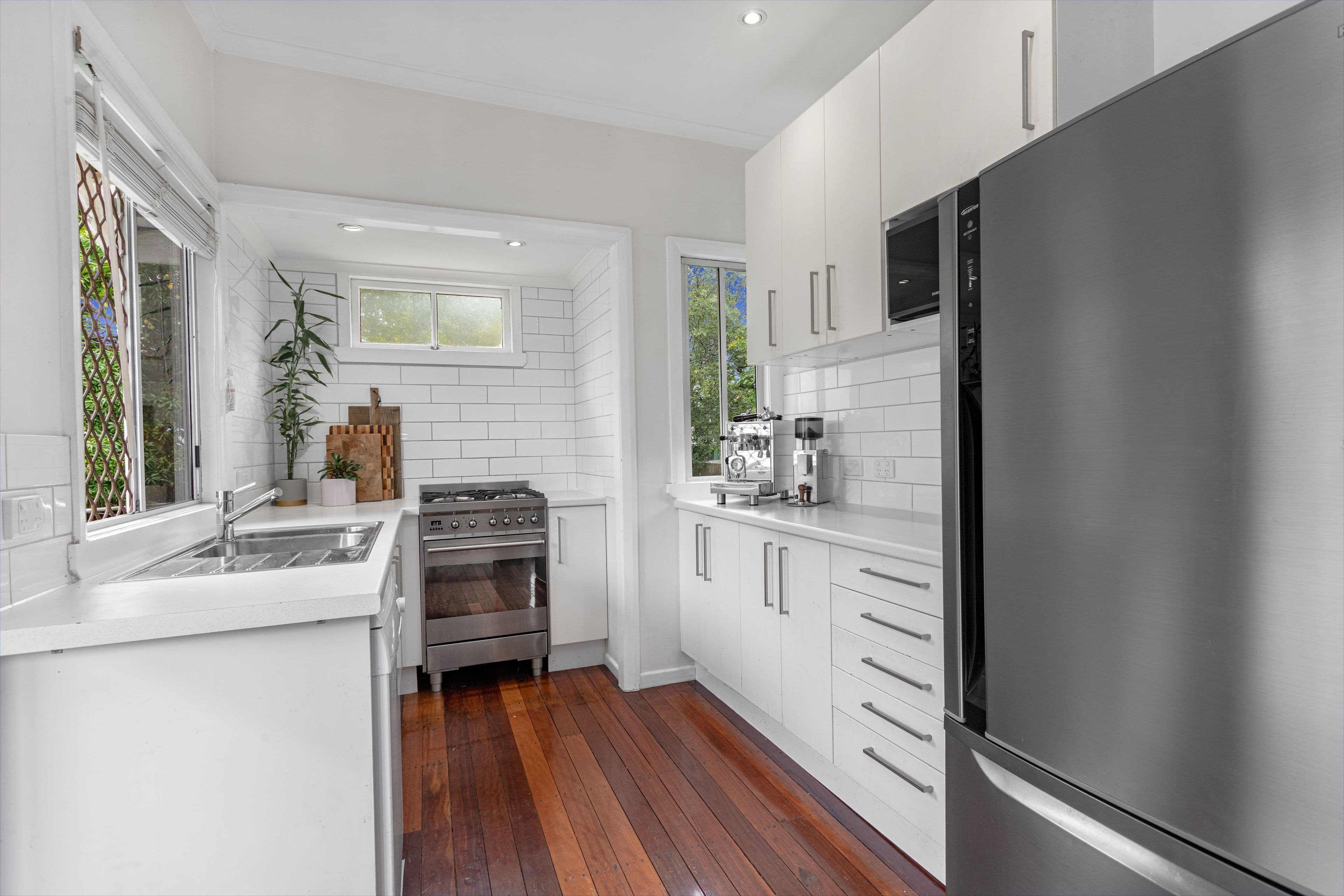 108 Moree Street, Stafford Heights QLD 4053, Stafford - Thumbnail 2