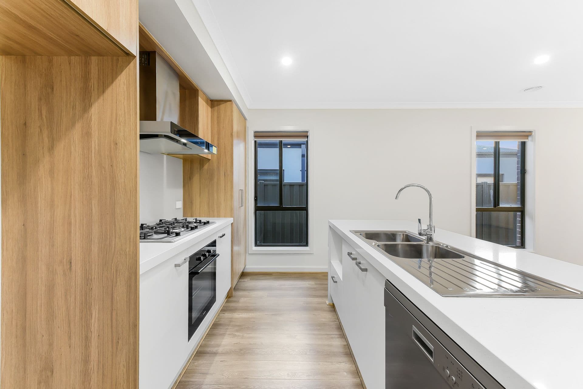 12 Vetara Street, Berwick VIC 3806, Berwick - Thumbnail 7