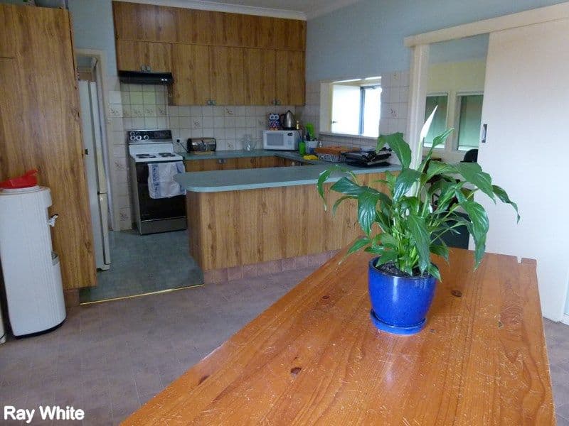 6 Calarie Road, FORBES NSW 2871, Forbes - Thumbnail 4
