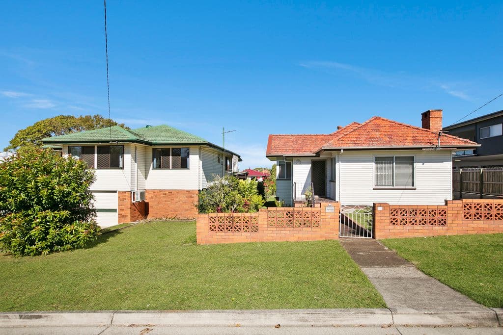 22 Dinmore Street, Moorooka QLD 4105, Moorooka - Image 1