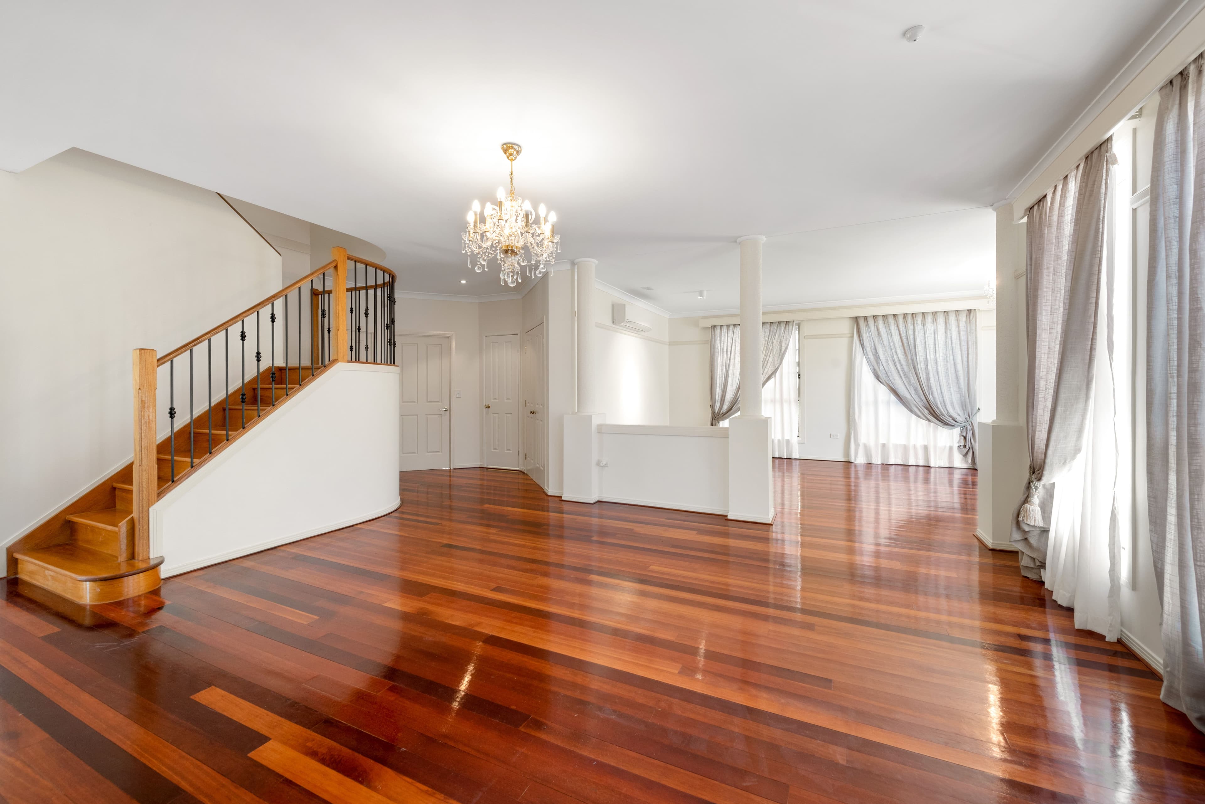 36 Oakley Street, Carindale QLD 4152, Carindale - Thumbnail 2