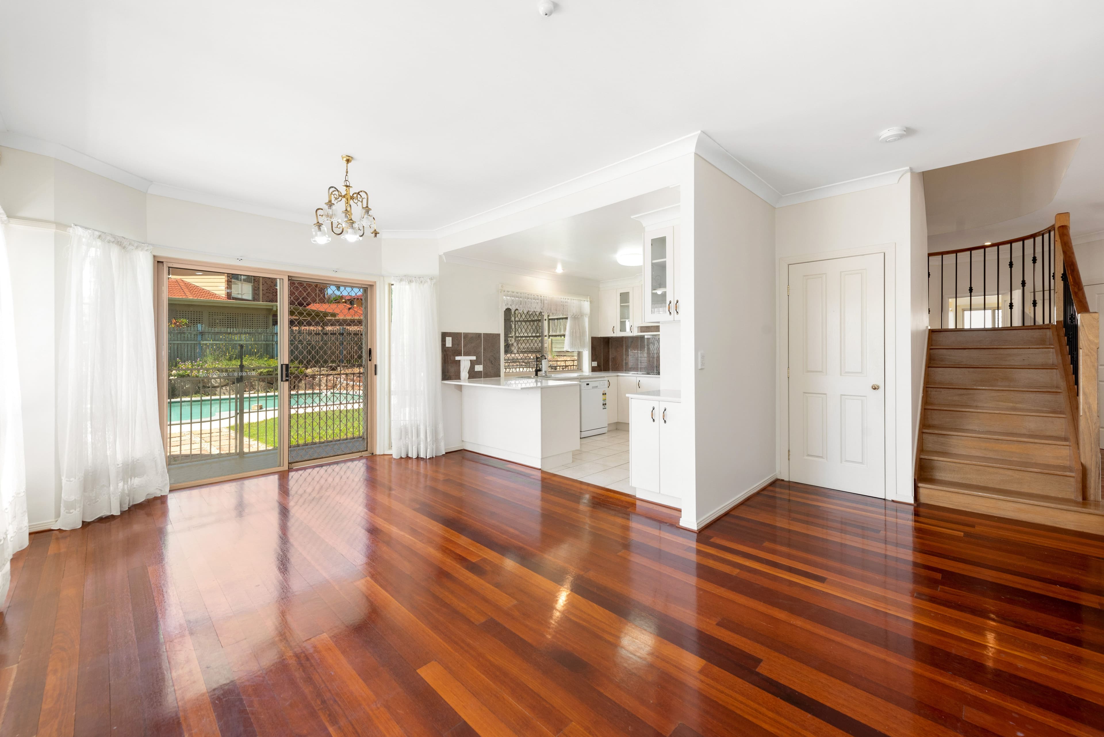 36 Oakley Street, Carindale QLD 4152, Carindale - Thumbnail 4