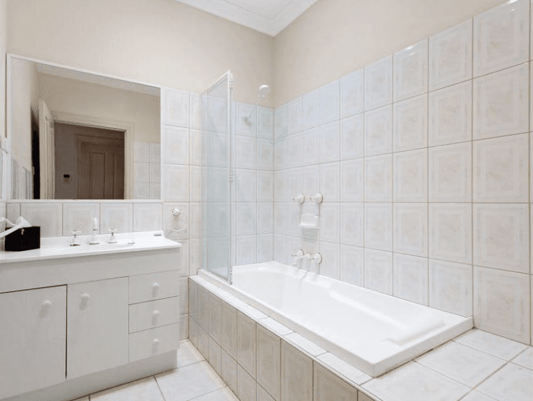 12 Cabena Crescent, Chadstone VIC 3148, Chadstone - Thumbnail 5
