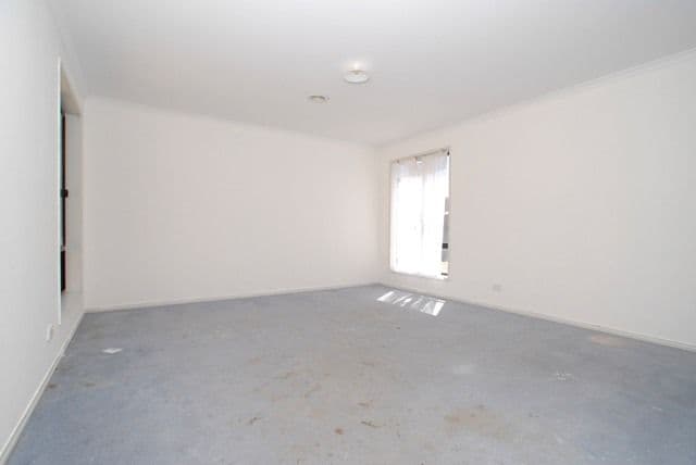 4  Jardine Street, WYNDHAM VALE VIC 3024, Wyndham Vale - Thumbnail 4