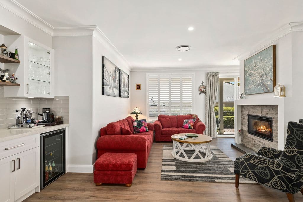 76  Challoner Rise, Renwick - Thumbnail 5